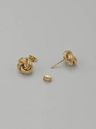 Earring 18K Gold - حلق عيار 18