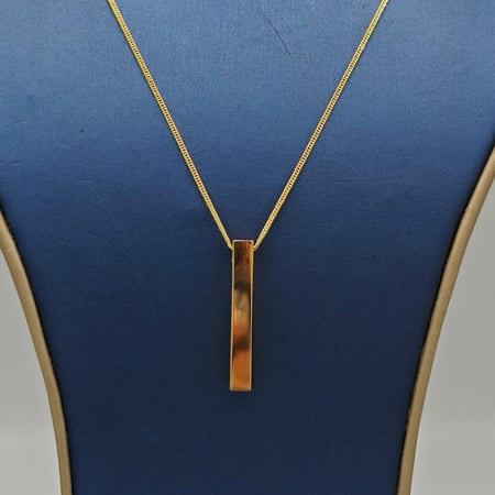Necklace 18k Gold Bar- عقد عيار 18