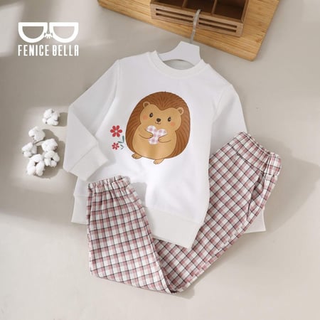 بيجامة بناتي الكنزة ميلتون مطبوع قنفذ وزهرة والبنطال نسيج كارو