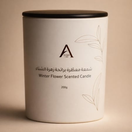 شمعة معطرة برائحة زهرة الشتاء