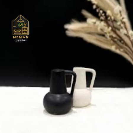 فازة صغيرة بتصميم عصري