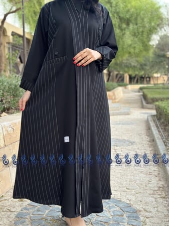 عبايه مقلمه عصريه