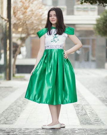 فستان فنون اخضر