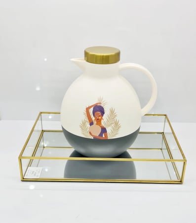 ترامس كارينا " رسامه"