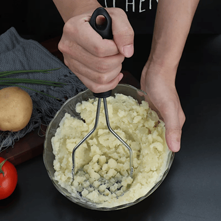 هراسة بطاطس  استيل بمقبض بلاستيك