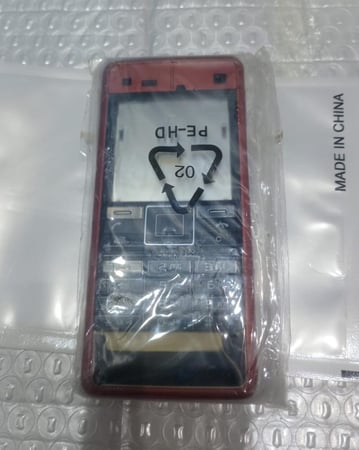 غطاء وكفر جوال سوني إريكسون C902 كامل مع لوحة المفاتيح معدني لون احمر ولون اسود