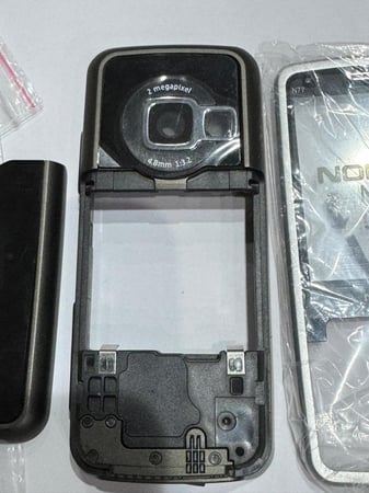 غطاء وكفر هاتف نوكيا N77 من الامام والخلف بدون لوحة مفاتيح