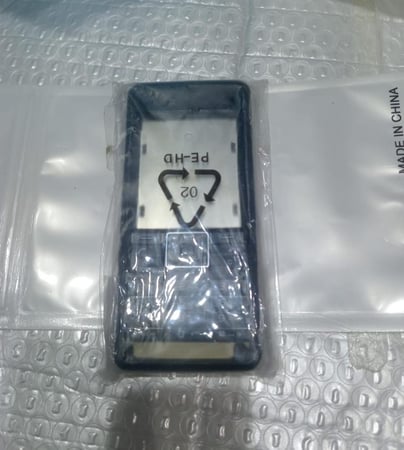 غطاء وكفر جوال سوني إريكسون C902 كامل مع لوحة المفاتيح معدني لون احمر ولون اسود