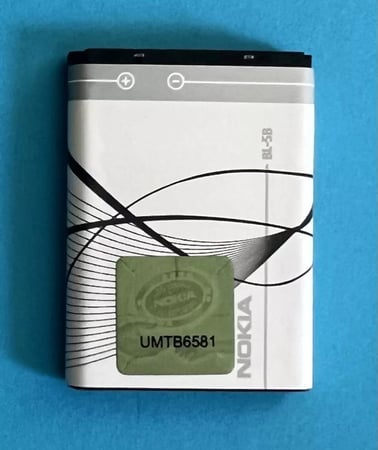 بطارية جوال نوكيا NOKIA BL-5B الوليد الاصلية BL-5B جوال 5300 5320 N80 6120C 7360 3220 3230 5070 5208