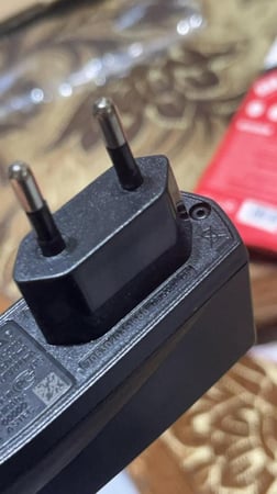 شاحن نوكيا مسمار كبير الاصلي 100% جوال  الرهيب العجيب العنيد الجولات القديمة متوافق مع الجولات جوال ا 3310 3108 3120 3125 3200 3210 3220 3300 6220 6230 6230i 6235 6250 6268 6310 6310i