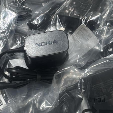 بطارية نوكيا BL-6F الاصلية + شاحن اصلي ثلاثي  N95 -8GB متوافقة مع جولات  E62,E65,N93I,N72,N93 N95,N96,N98,N99,6290 6210,6210S, 6260S,6210SI 6210N,X5-00,X5-01,C5-01,6710N