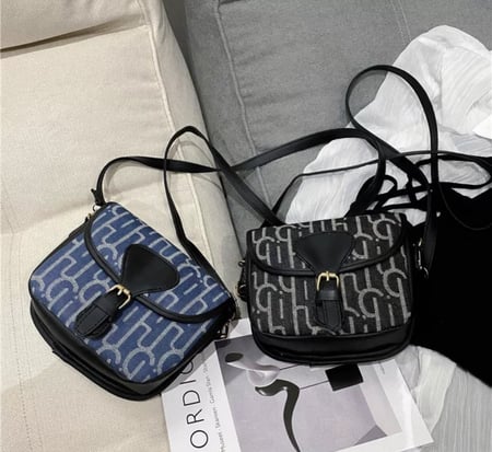 حقيبه كتف بنقش