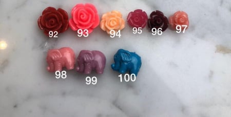 بروش مطلي ذهب يمكن تغيير الفصوص مرفق صوره للفصوص