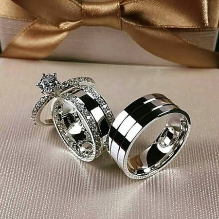 طقم من الفضة الخالصة