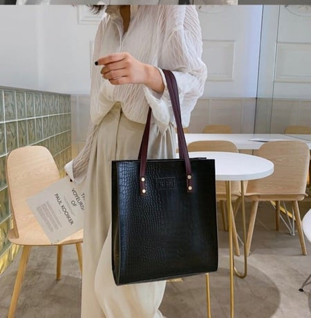 شنطة عمليه للجامعه والعمل