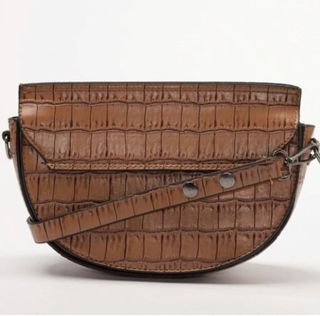 شنطة بني كروس