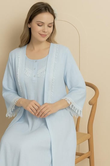 طقم استقبال الأم للنفاس مع روب وملابس نفاس أنيقة