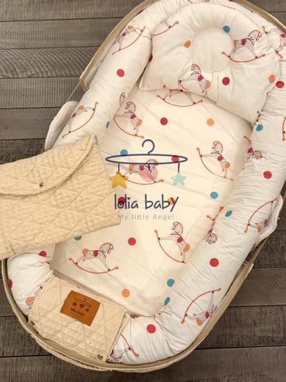 سرير متنقل مناسب للجنسين