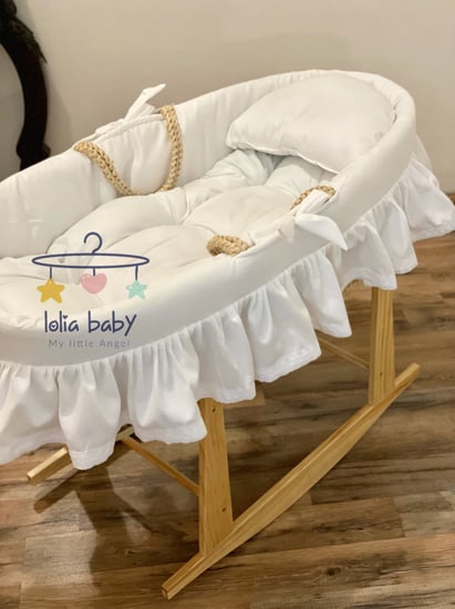 سلة موسى مع مفرش و قاعدة