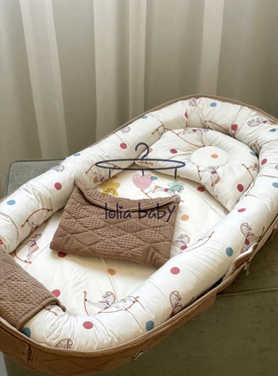 شنطة سرير متنقل للرضع والمواليد - خفيفة، مريحة، مثالية للسفر