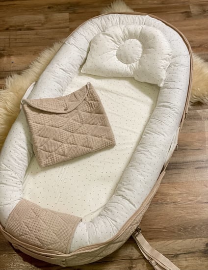 سرير متنقل مناسب للجنسين