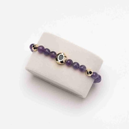 طقم الحجر الأسود