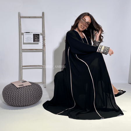 عباية صيفية بكلفة كشخه - ثلثك عنبر