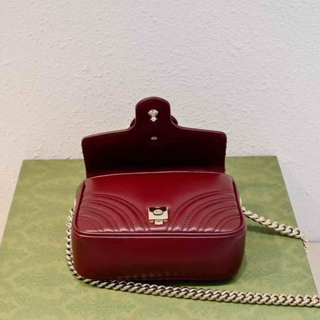 شنطة قوتشي 17cm