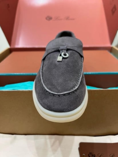 شوز لوربيانا