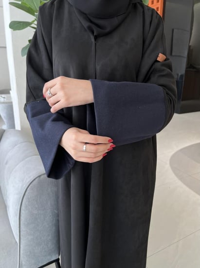 عباية الكم جوخ كحلي - قماش شمواء