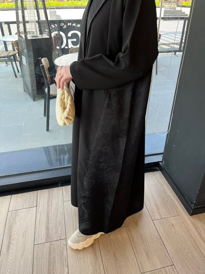 عباية جكار من الجانبين  - قماش كريب