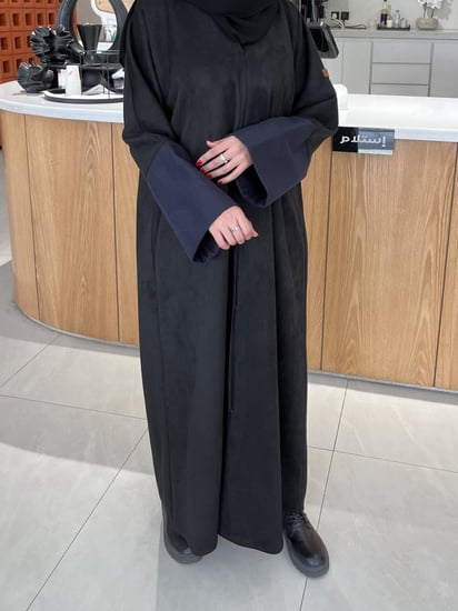 عباية الكم جوخ كحلي - قماش شمواء