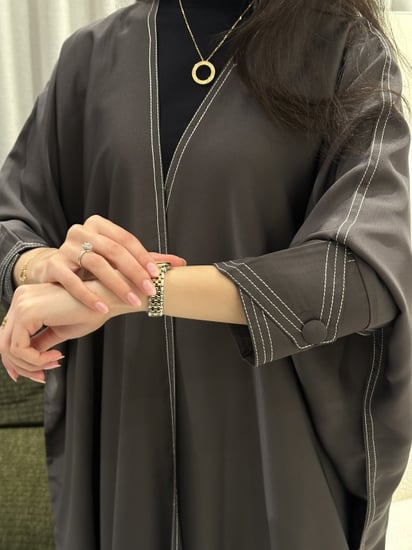 عباية بشت حرير خفيف وردي باستل