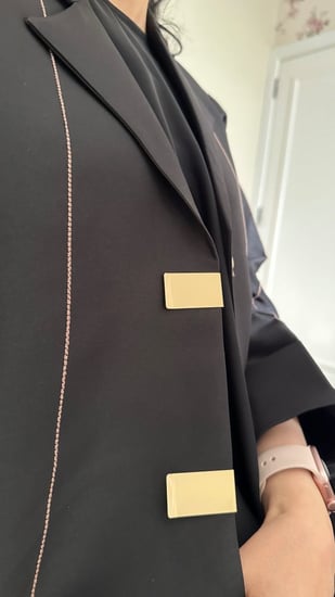 عباية تفتة ياباني بأزرار برونزيه مطفيه وتطزيز برونزي