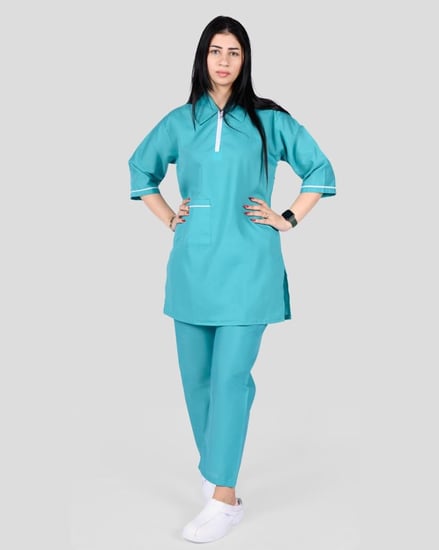 زي عاملات كويتي محتشم