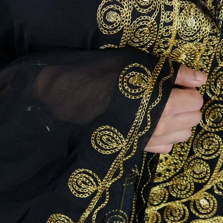 ثوب نشل نسائي