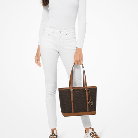 حقيبة توت كبيرة باللون البني من مايكل كورس