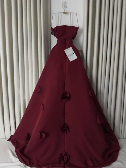 فستان سهره سترابلس عنابي مطرز مع ورود