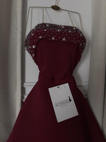 فستان سهره سترابلس عنابي مطرز مع ورود