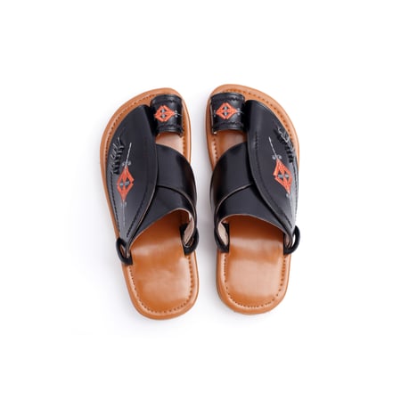 احذية شرقية