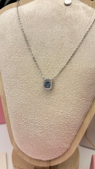 سلسال سوارفسكي الراقص ازرق