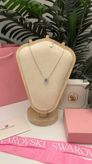 سلسال سوارفسكي الراقص ازرق