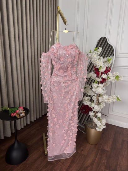 فستان ملكه لي فاشن