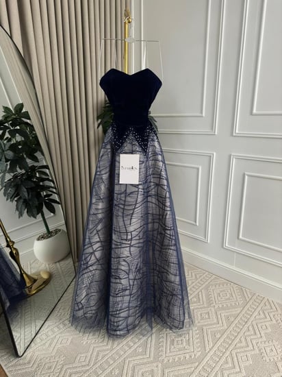 فستان سهرة كحلي جوخ