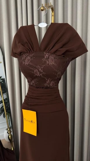 فستان سهرة موكا فاخر