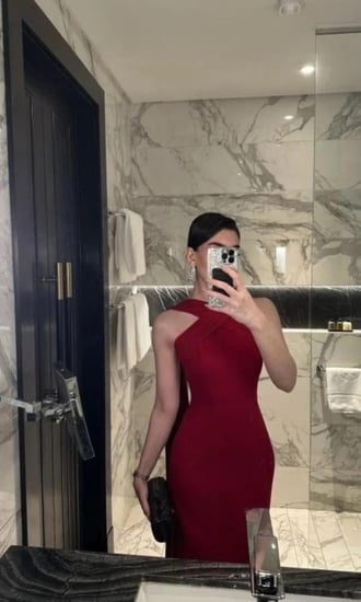 فستان ناعم عنابي