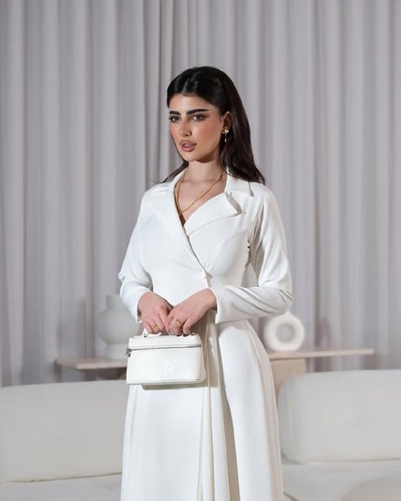 فستان باربي طويل