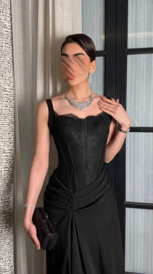 فستان سهره بقصه كورسيه بلون برغندي