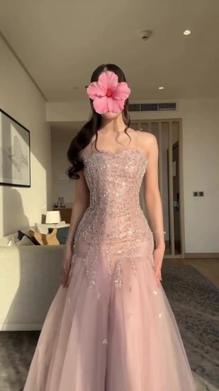 فستان سهرة لحمي كلفه خرز تل راقٍي