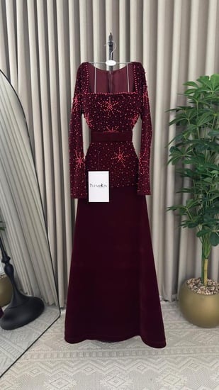 فستان سهرة جوخ مطرز لول لمعه